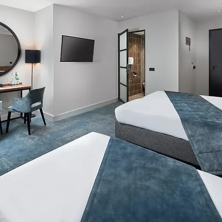 Boutique First 4* 헤이그